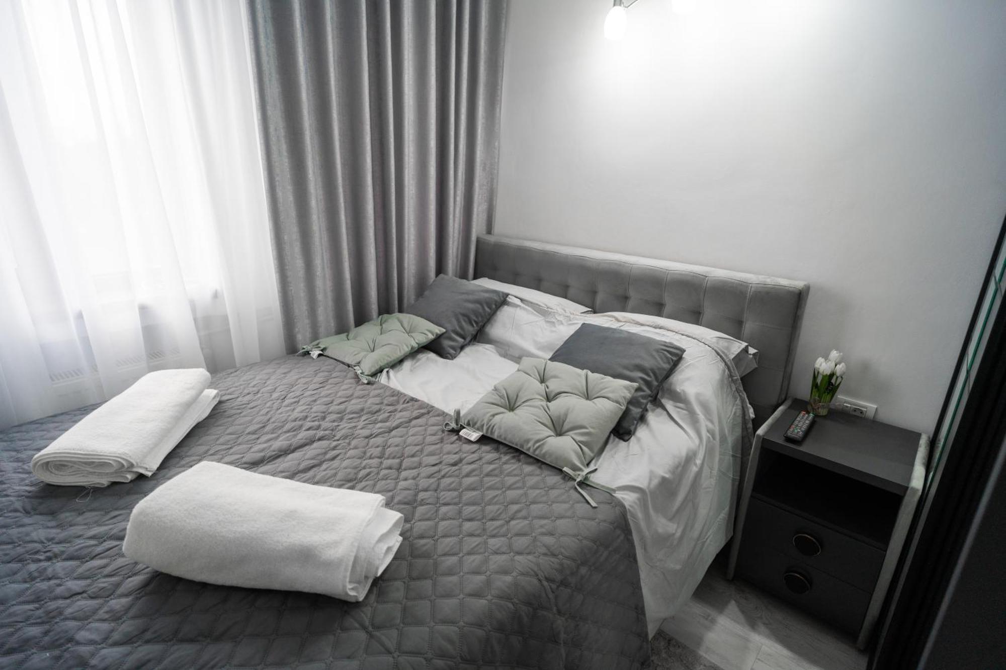 Ultra Central Cozy Apartment Schitu - Cismigiu Park Bucharest Exterior photo